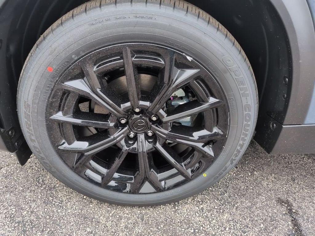 new 2026 Mazda CX-70 car, priced at $41,628