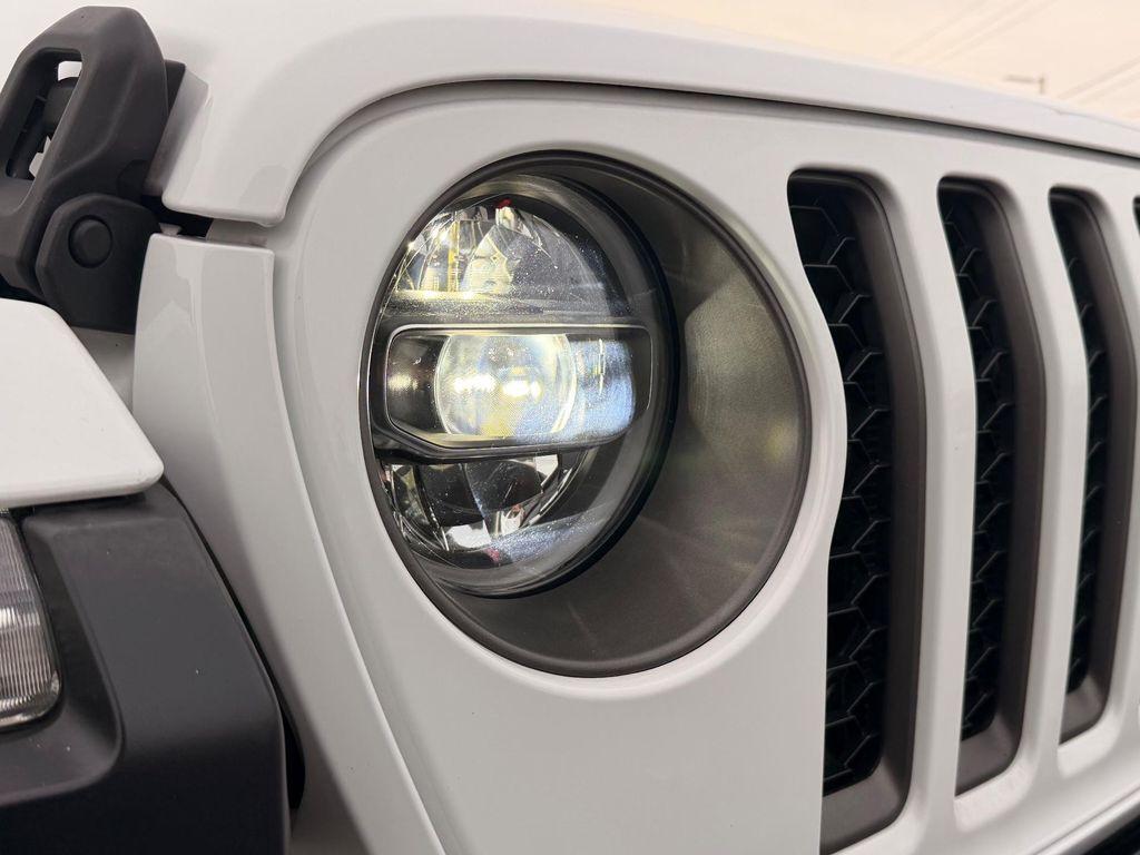 used 2020 Jeep Gladiator car, priced at $32,493