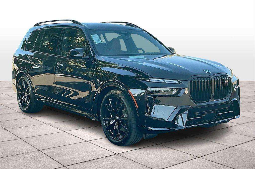 new 2026 BMW X7 car, priced at $118,740