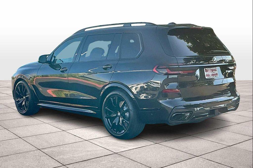 new 2026 BMW X7 car, priced at $118,740