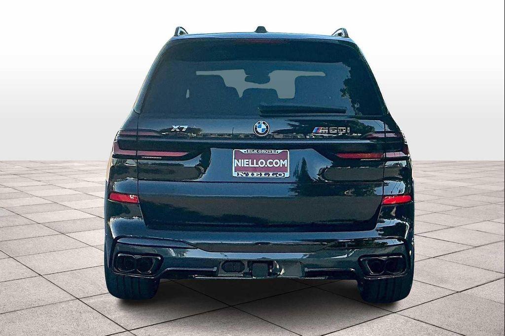 new 2026 BMW X7 car, priced at $118,740