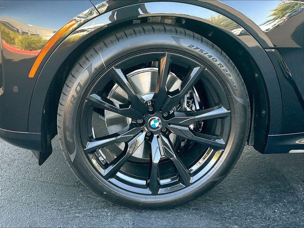 new 2026 BMW X7 car, priced at $118,740