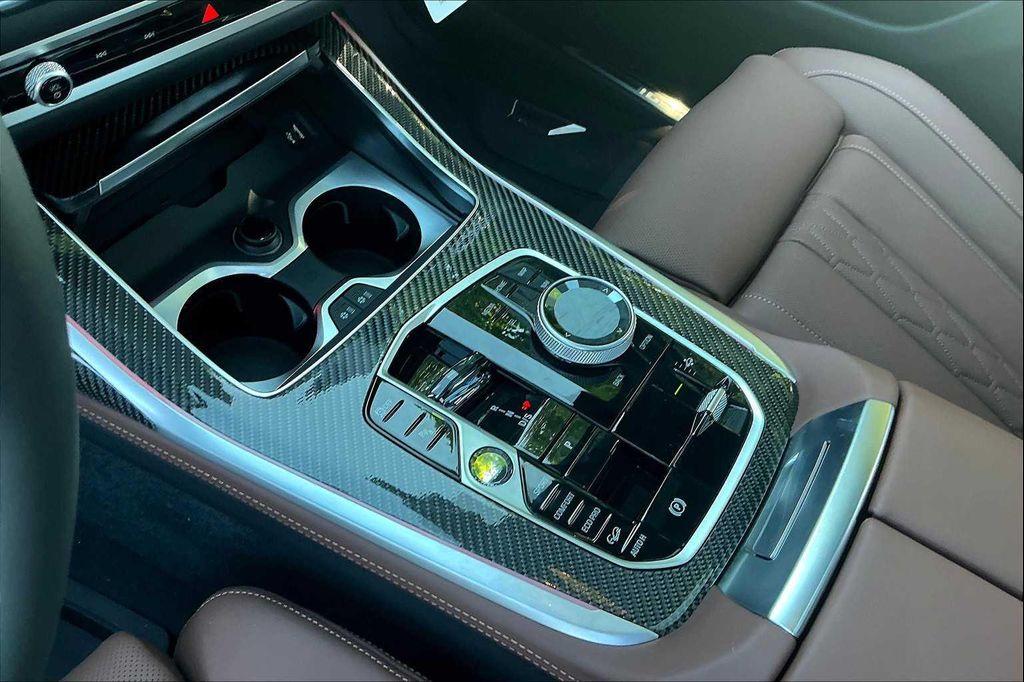 new 2026 BMW X7 car, priced at $118,740