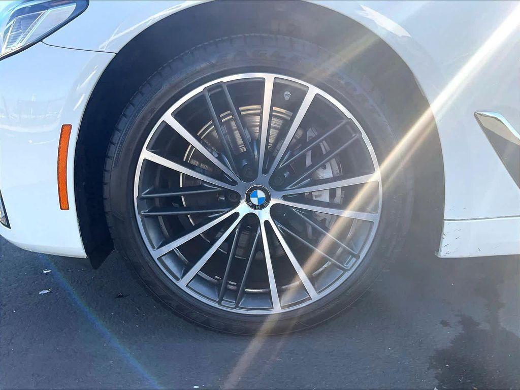 used 2023 BMW 540 car, priced at $42,692