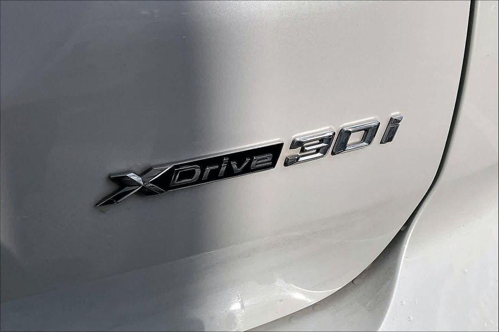 used 2023 BMW X3 car, priced at $29,392