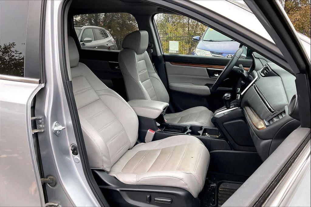 used 2022 Honda CR-V car, priced at $26,996