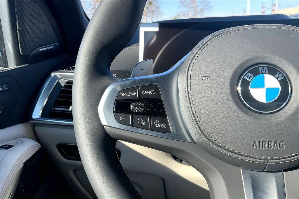 new 2026 BMW X7 car, priced at $99,865