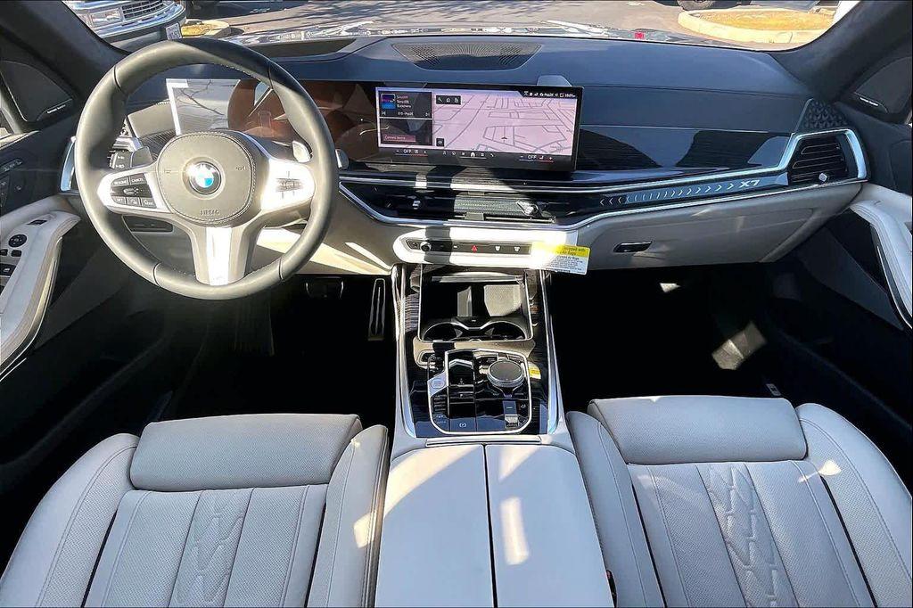 new 2026 BMW X7 car, priced at $99,865