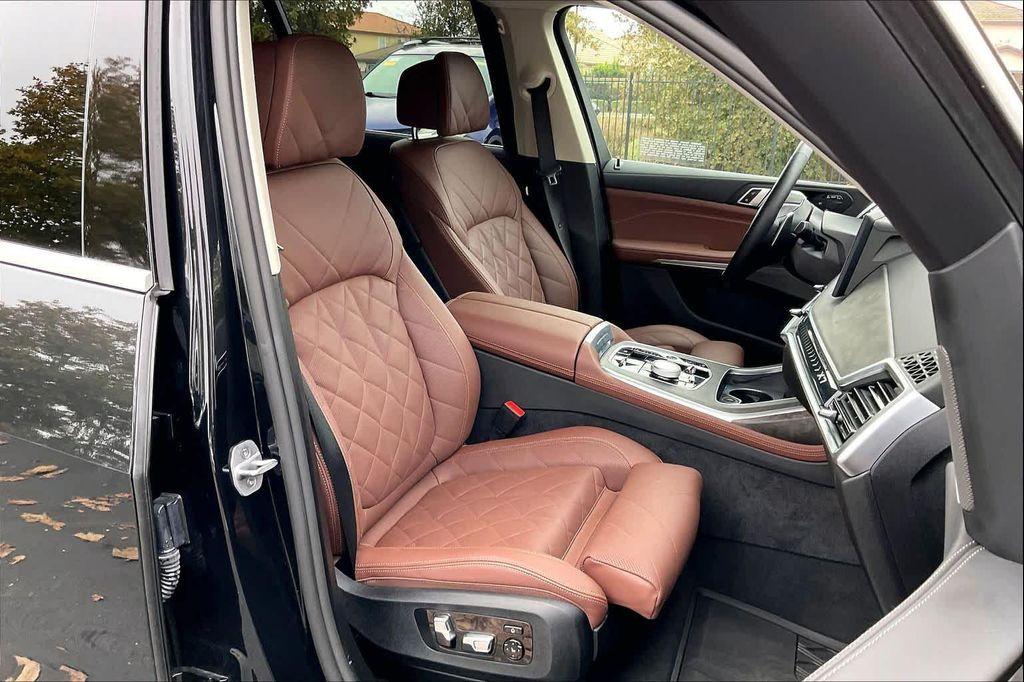 used 2025 BMW X7 car, priced at $77,519