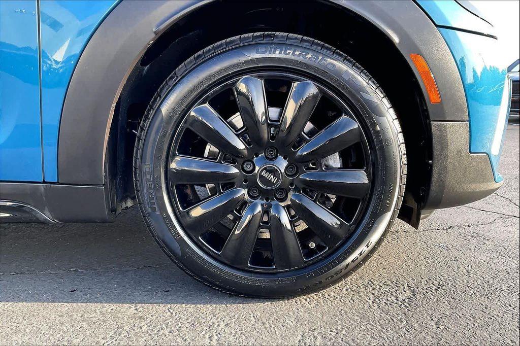 used 2023 MINI SE Countryman car, priced at $29,494