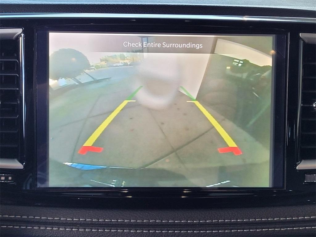 used 2025 Chrysler Pacifica car, priced at $42,988