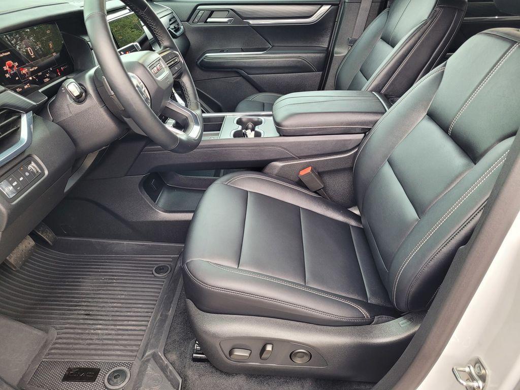 used 2025 GMC Acadia car, priced at $45,988