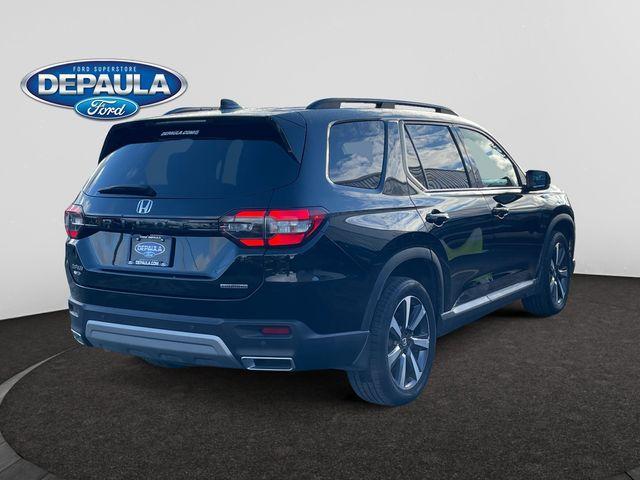 used 2023 Honda Pilot car, priced at $32,550