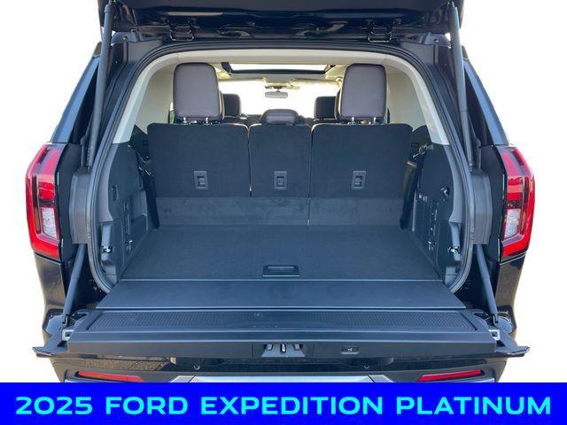 new 2025 Ford Expedition car, priced at $88,000