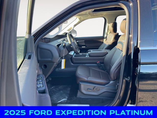 new 2025 Ford Expedition car, priced at $88,000