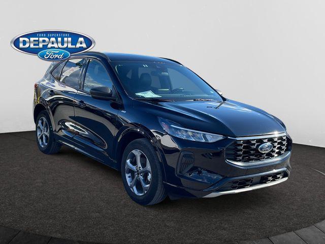 used 2023 Ford Escape car, priced at $19,650