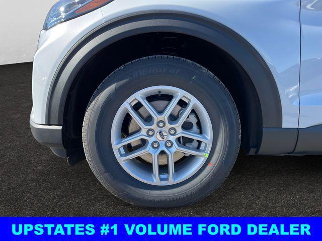 new 2025 Ford Explorer car, priced at $40,500