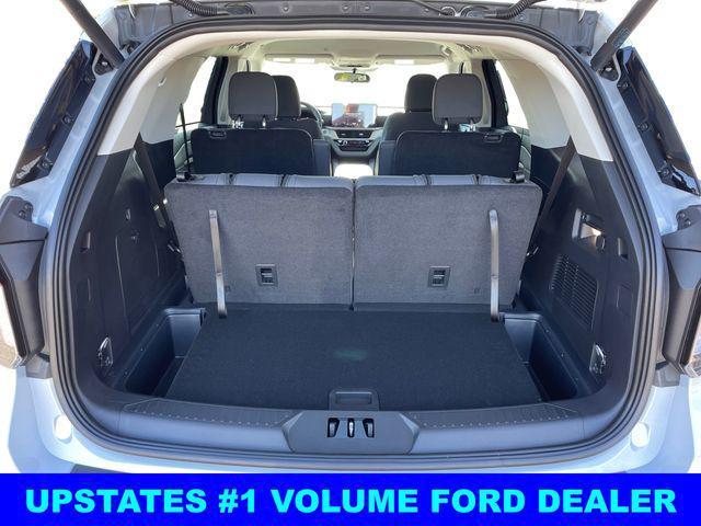 new 2025 Ford Explorer car, priced at $40,500