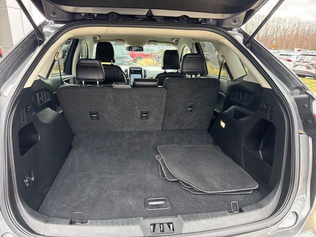used 2024 Ford Edge car, priced at $23,458