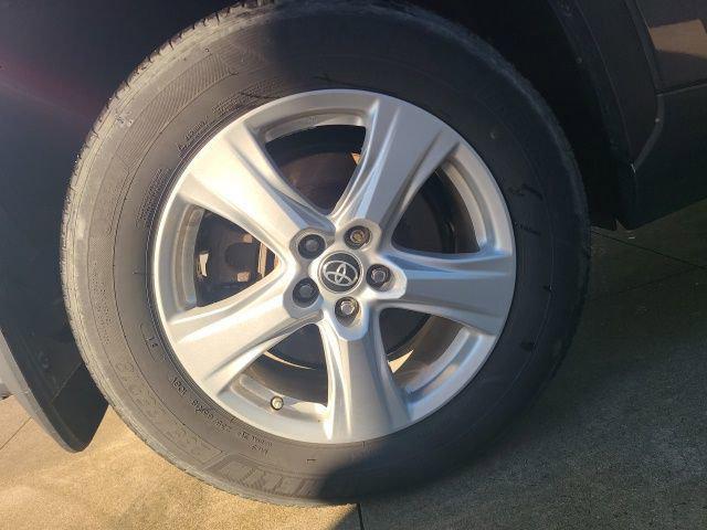 used 2023 Toyota Highlander car, priced at $30,557