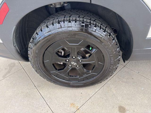 used 2025 Hyundai Santa Fe car, priced at $34,999