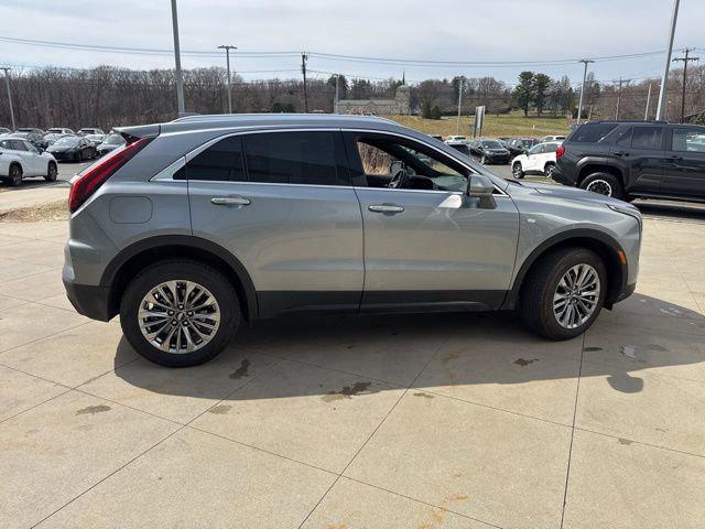 used 2025 Cadillac XT4 car, priced at $31,989