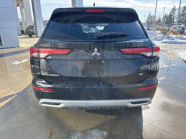 used 2024 Mitsubishi Outlander car, priced at $21,112