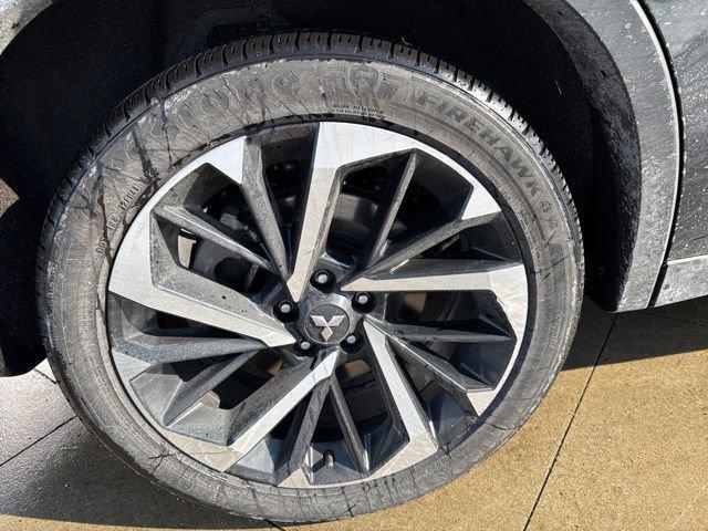 used 2024 Mitsubishi Outlander car, priced at $21,112