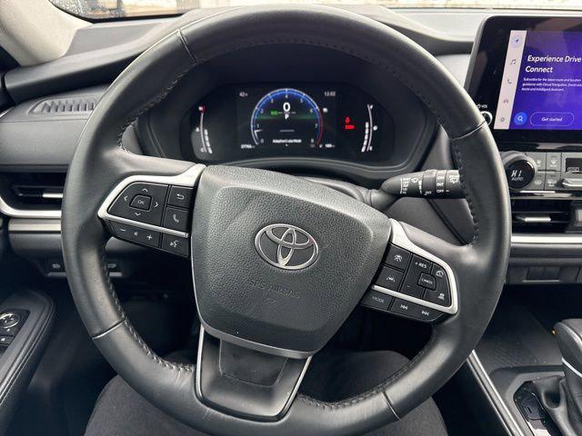 used 2025 Toyota Grand Highlander car, priced at $41,988