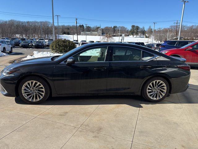 used 2022 Lexus ES 350 car, priced at $38,894