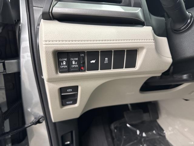 new 2026 Honda Odyssey car, priced at $41,790