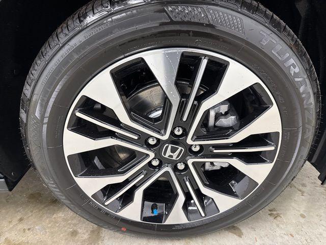 new 2026 Honda Odyssey car, priced at $49,542