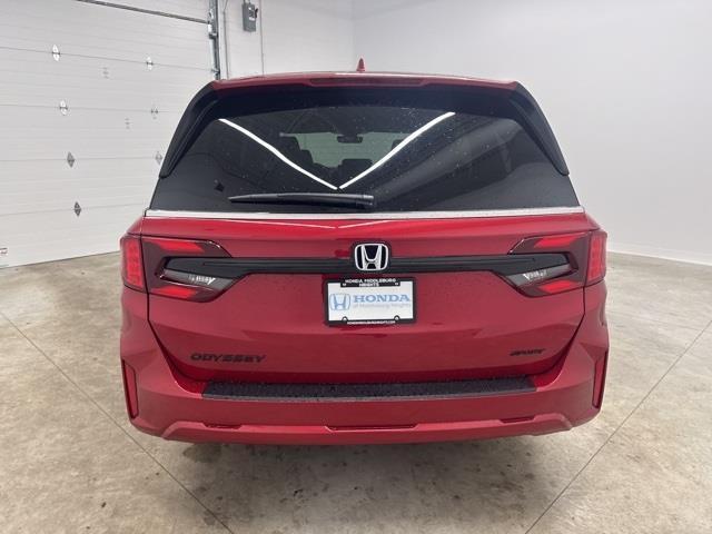 new 2026 Honda Odyssey car, priced at $43,500