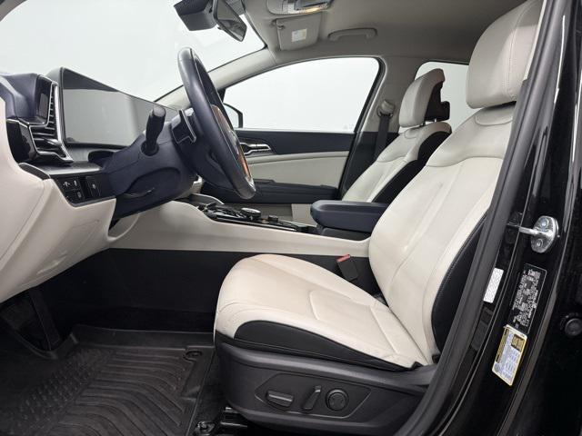 used 2023 Kia Sportage Hybrid car, priced at $24,900