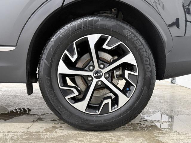 used 2023 Kia Sportage Hybrid car, priced at $24,900