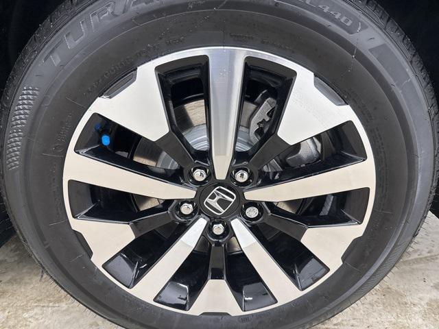 new 2026 Honda Odyssey car, priced at $41,790