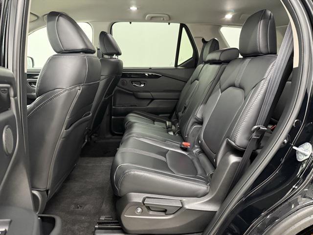 new 2025 Honda Pilot car, priced at $43,095