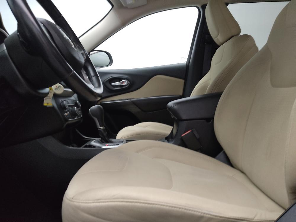 used 2015 Jeep Cherokee car, priced at $14,495