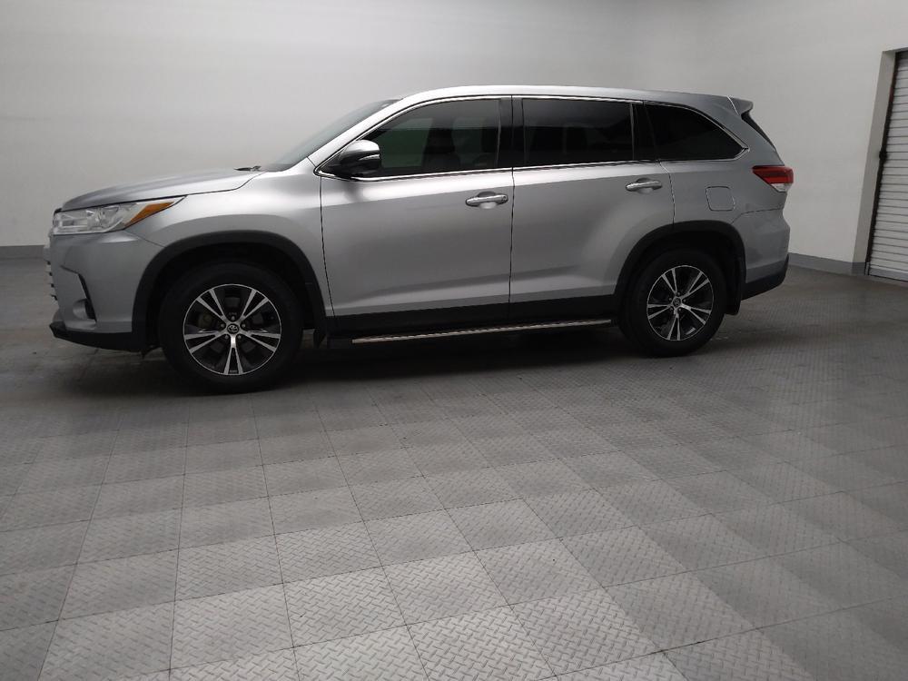 used 2019 Toyota Highlander car, priced at $22,495