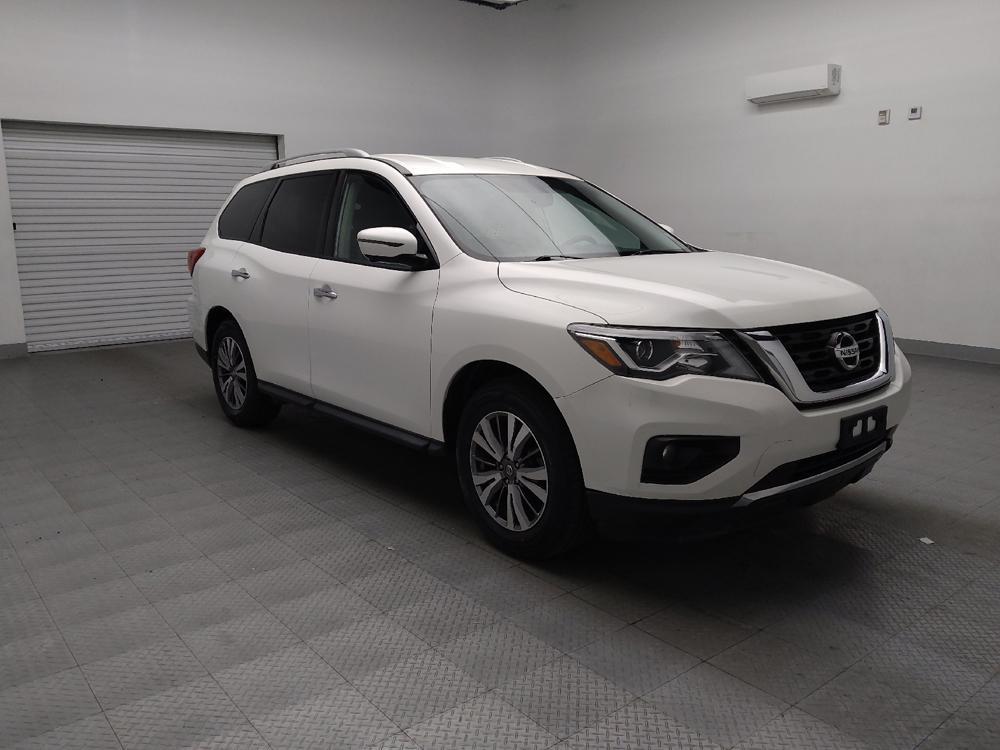 used 2019 Nissan Pathfinder car, priced at $21,895