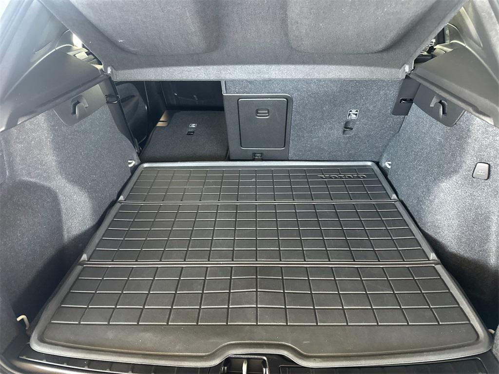 used 2023 Volvo XC40 car, priced at $29,492