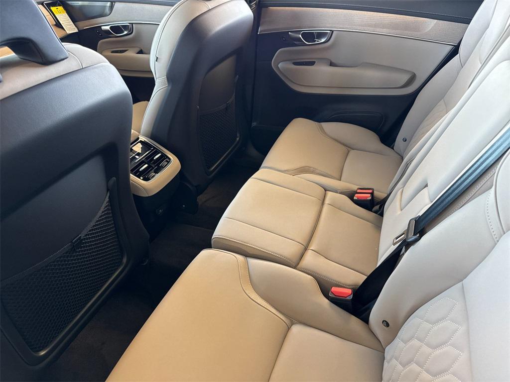 new 2026 Volvo XC90 car, priced at $71,945