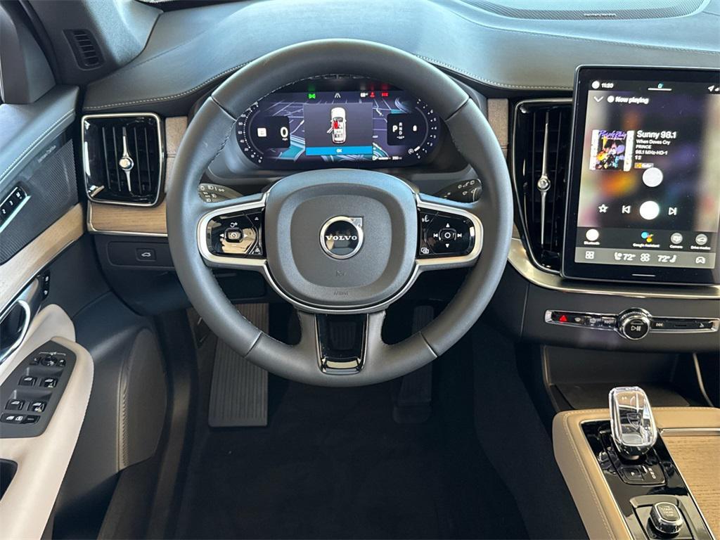 new 2026 Volvo XC90 car, priced at $71,945