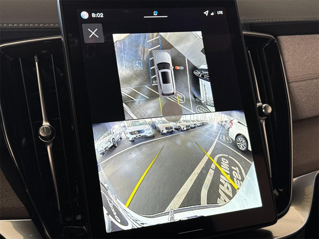 new 2026 Volvo XC90 car, priced at $71,945