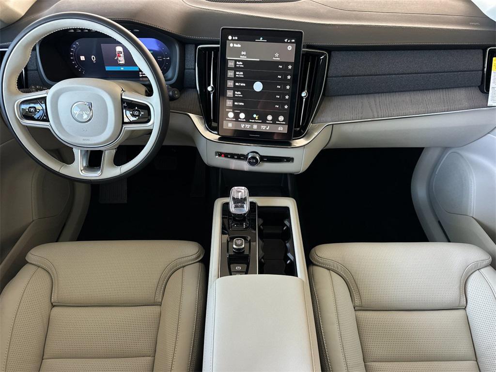 new 2026 Volvo XC90 Plug-In Hybrid car, priced at $85,745