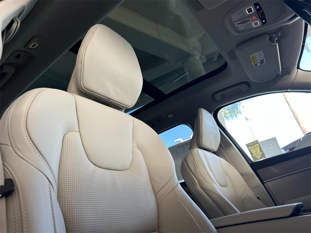 new 2026 Volvo XC90 Plug-In Hybrid car, priced at $85,745