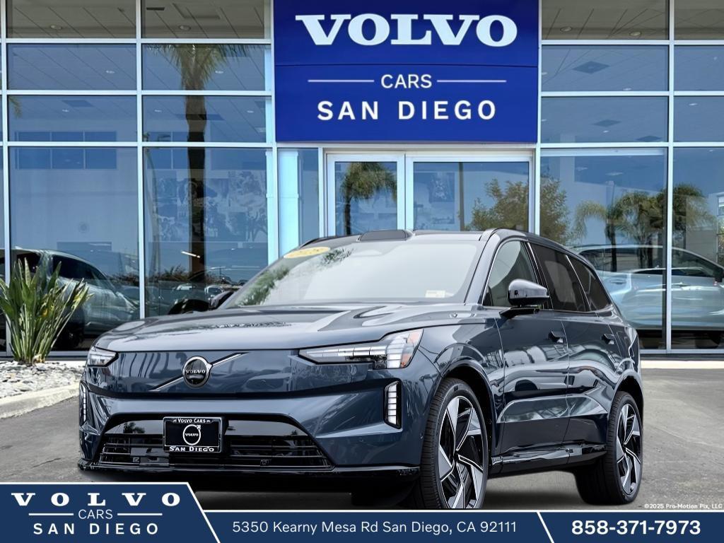 new 2025 Volvo EX90 car, priced at $88,120