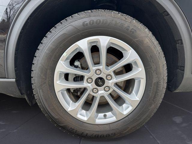 used 2024 Ford Escape car, priced at $24,934