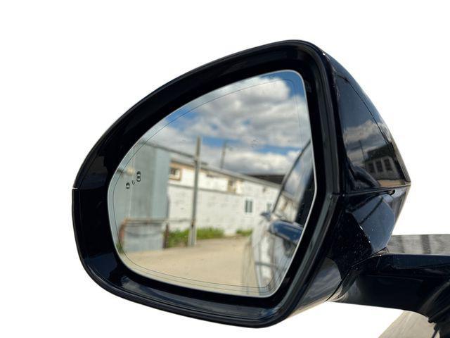 used 2024 Lincoln Nautilus car, priced at $47,348