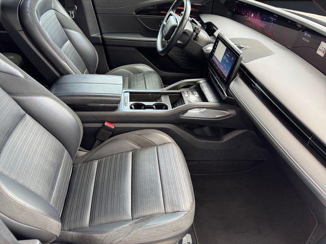used 2024 Lincoln Nautilus car, priced at $47,348